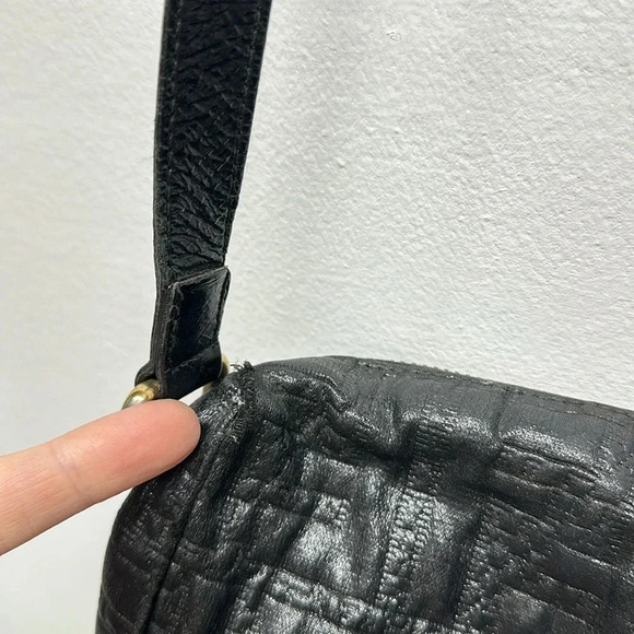 Fendi FF Quilted Coated Canvas Embossed Crossbody Bag Purse Designer Black Gold - Picture 11 of 17
